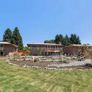Sunrise Garden 3* Tukwila